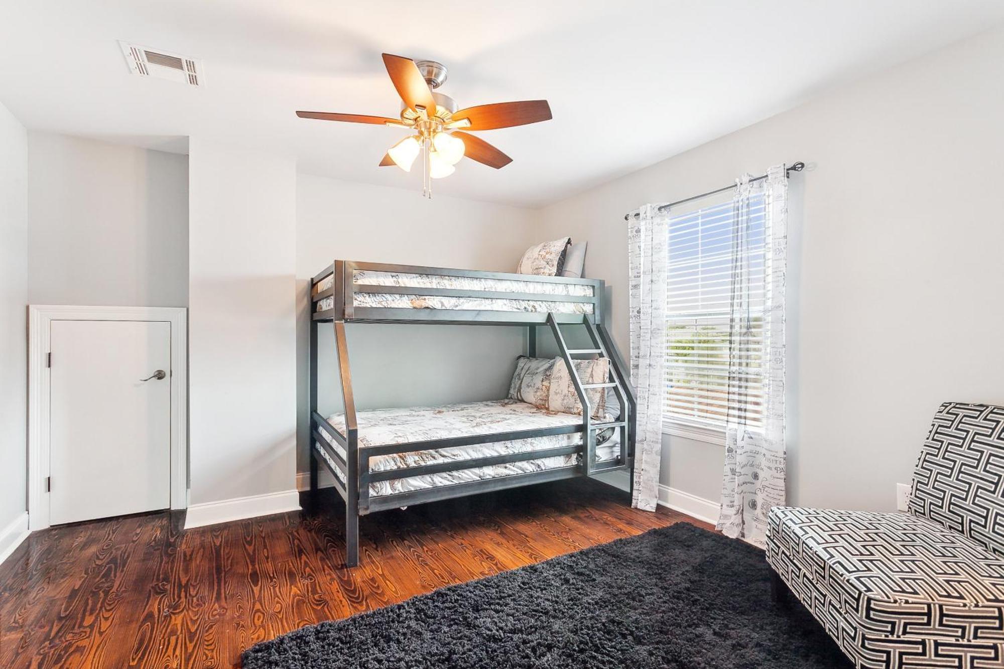 Amazing 3Bedroom Townhome, In Historic Dryade City New Orleans Exterior photo
